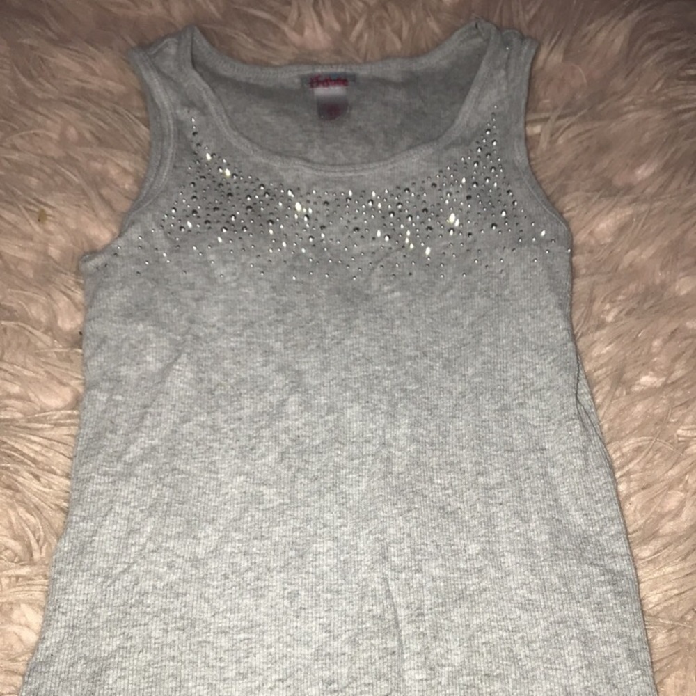 Clothes - Picture 5 of 8